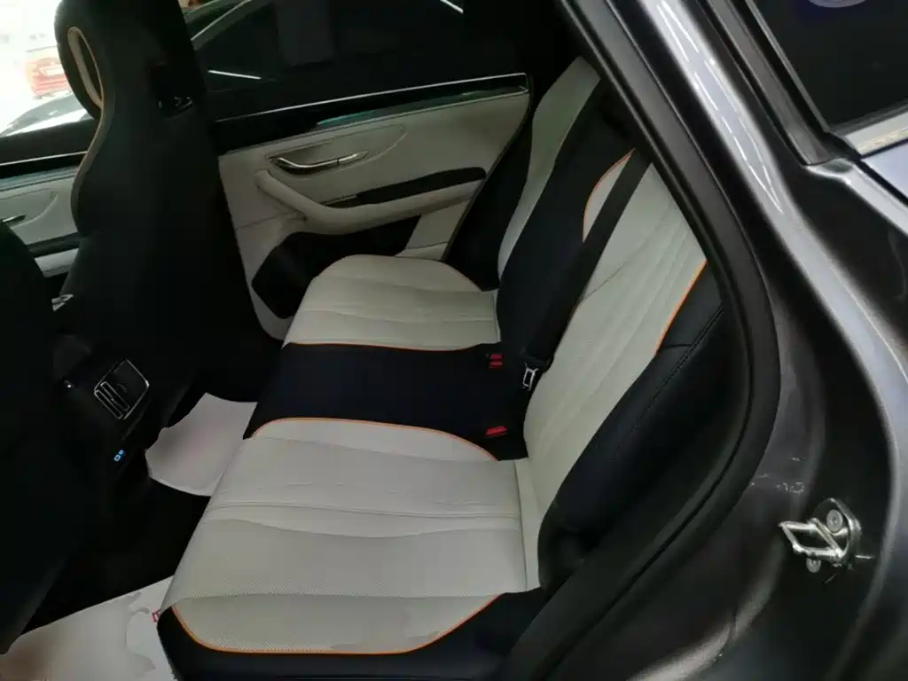 BYD PLUS New Energy — миниатюра 17