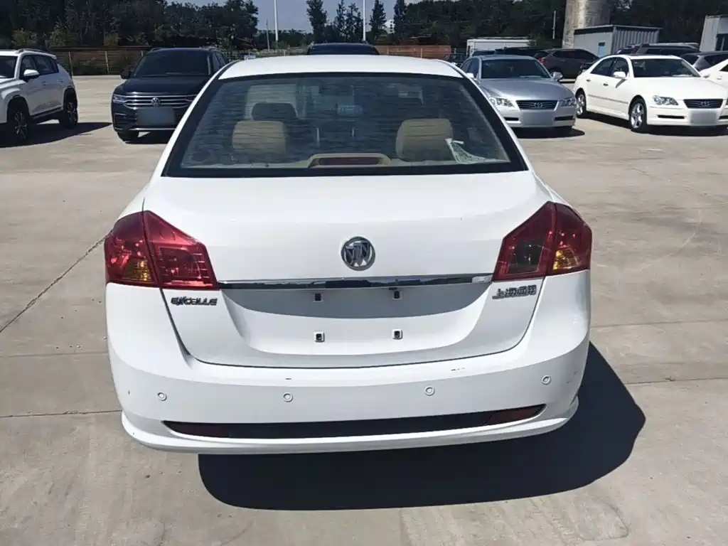 Buick Excelle — миниатюра 6