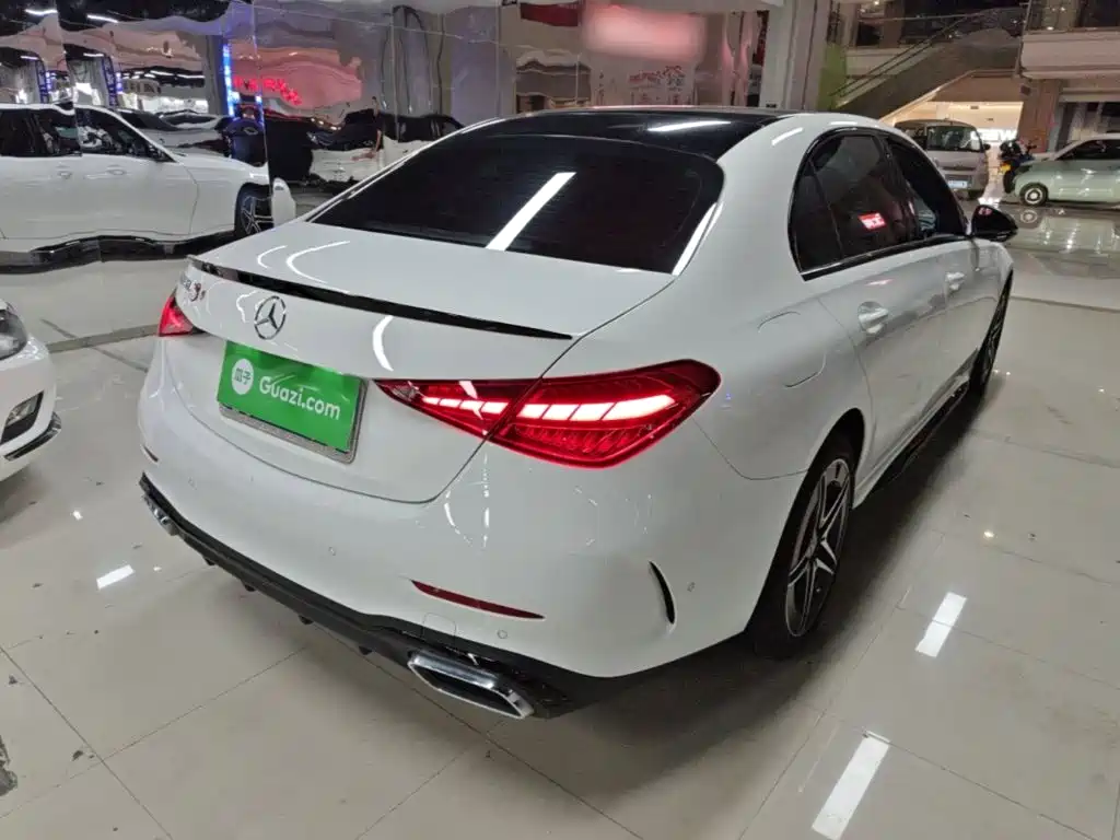 Mercedes-Benz C-Class — миниатюра 7