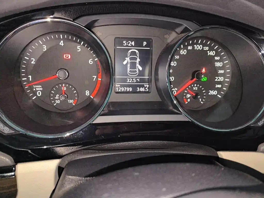 Volkswagen Sagitar — миниатюра 5