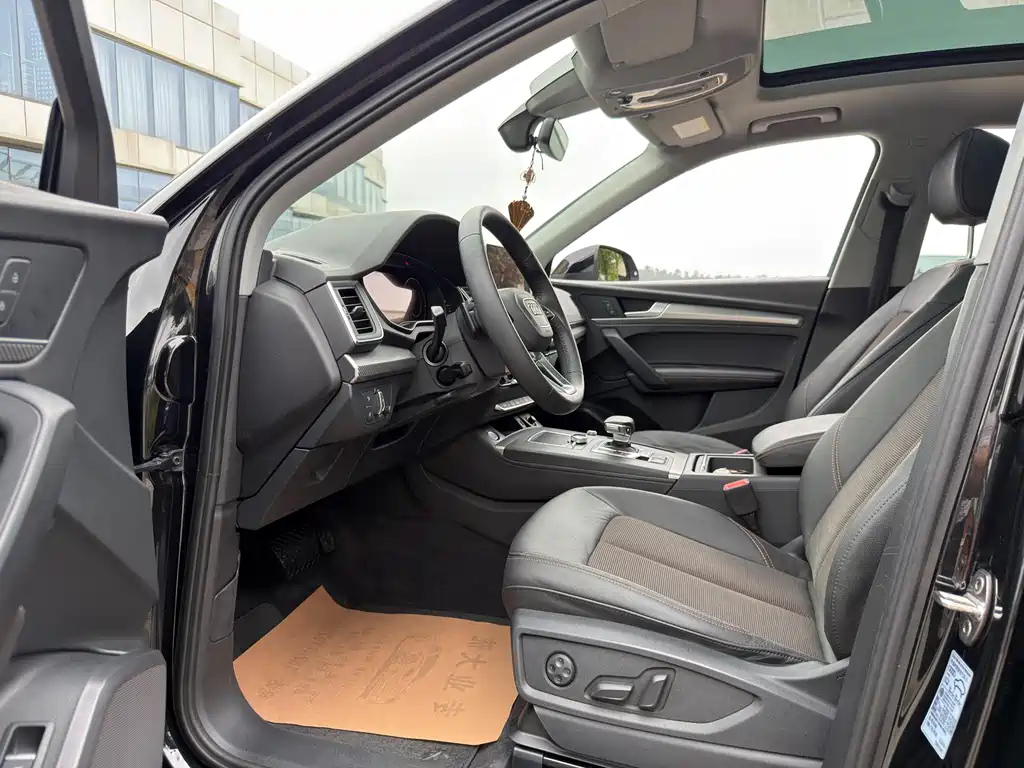 Audi Q5L 2018 45 TFSI Premium Fashion VI
