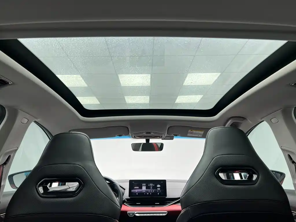 Geely Emgrand S — миниатюра 17