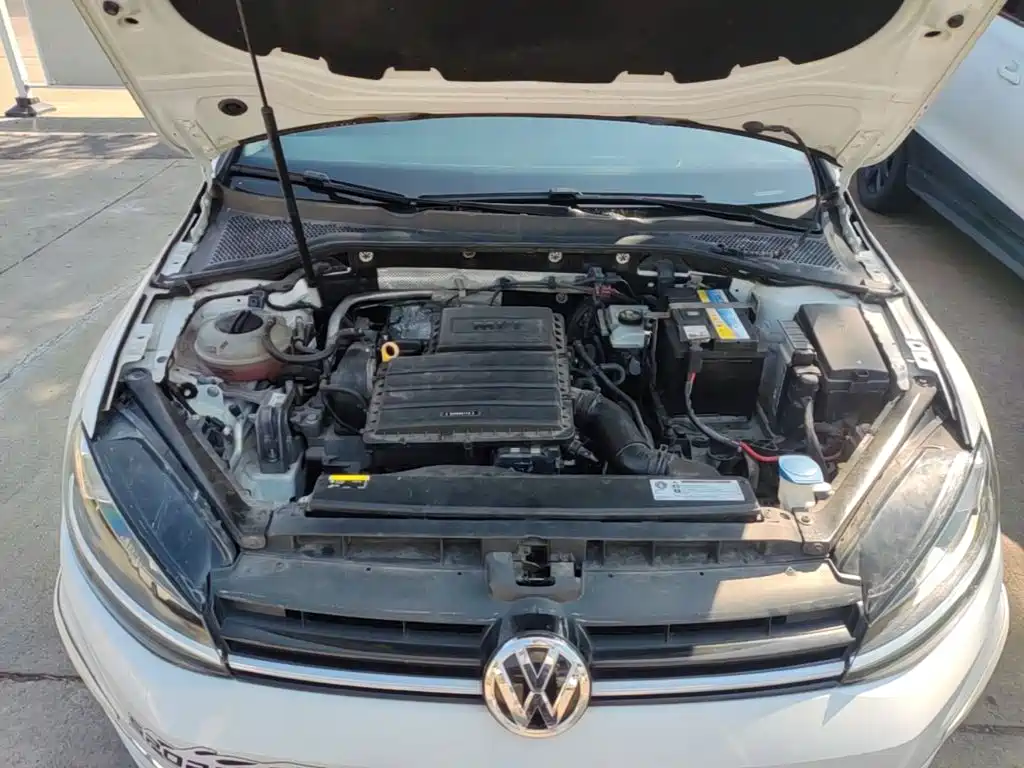 Volkswagen Golf — миниатюра 20