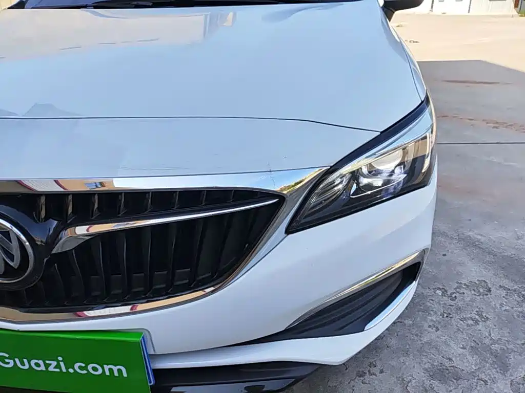 Buick Verano — миниатюра 24