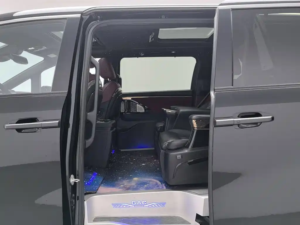 GAC Motor Trumpchi M8 — миниатюра 15