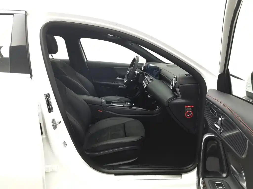 Mercedes-Benz A-Class — миниатюра 23