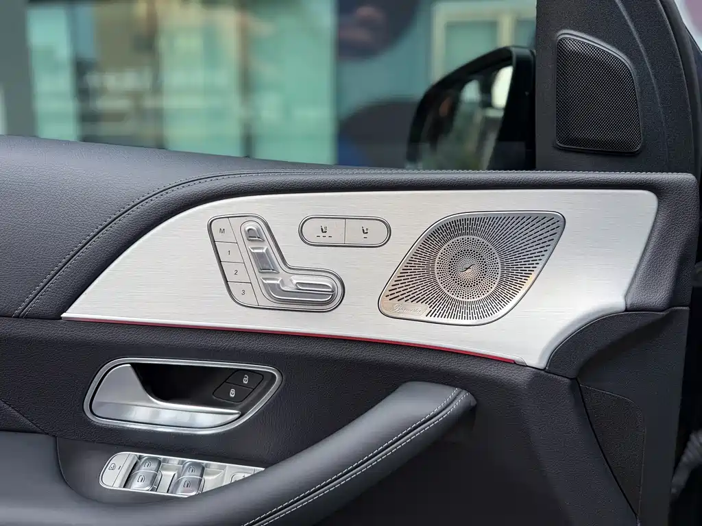 Mercedes-Benz GLE AMG — миниатюра 12
