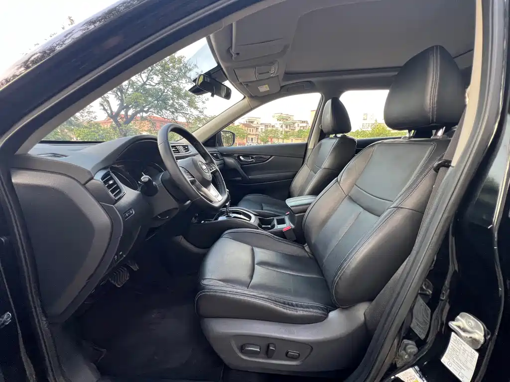 Nissan X-Trail — миниатюра 4