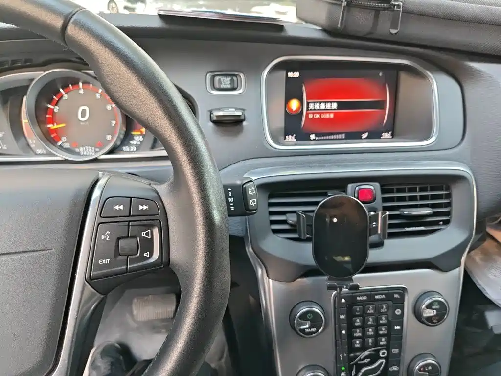 Volvo V40 — миниатюра 14