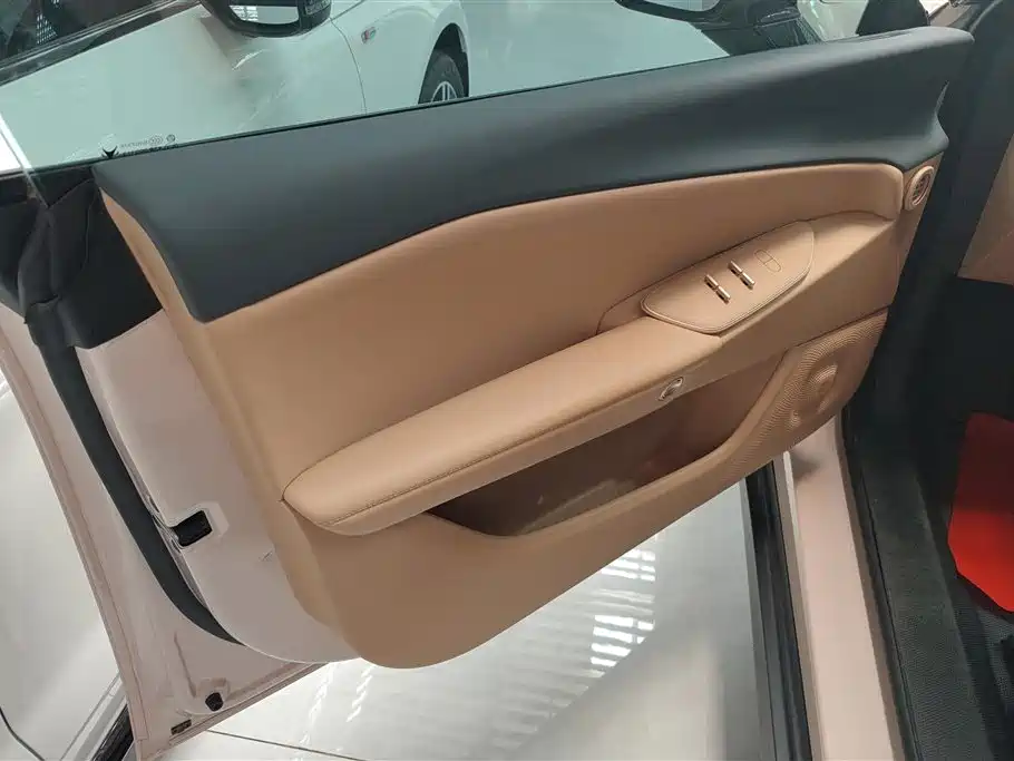 Arcfox Alfa Romeo S5 S5 2025 560PRO 185kW