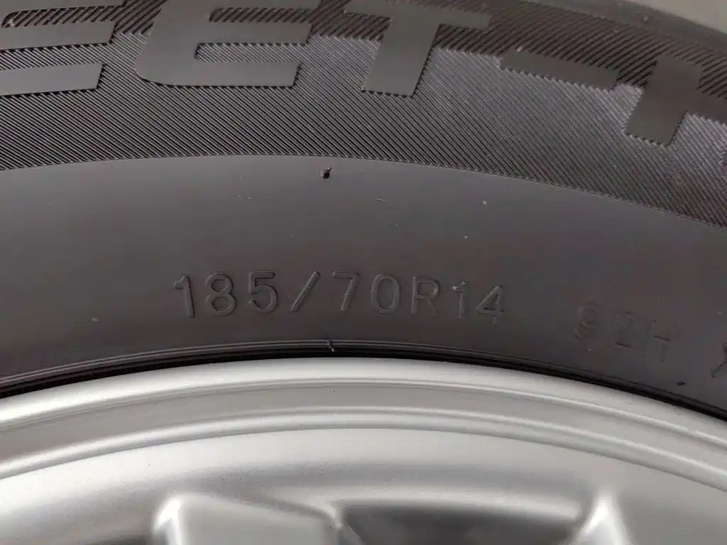 Wuling Hongguang — миниатюра 24