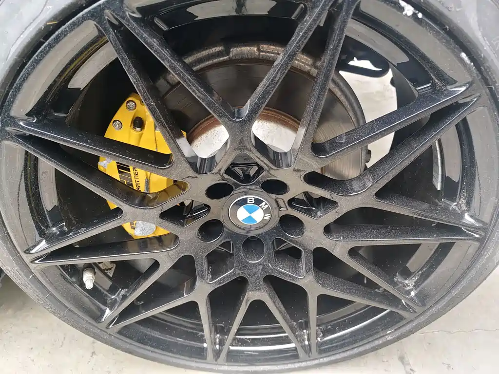 BMW 5 Series — миниатюра 14
