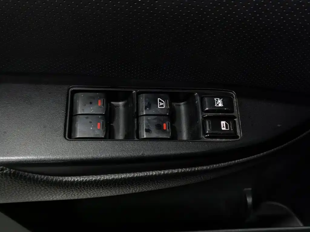 Subaru Outback — миниатюра 9