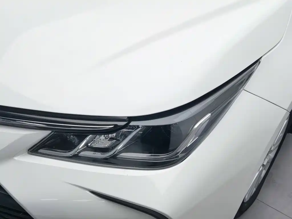 Toyota Corolla — миниатюра 7