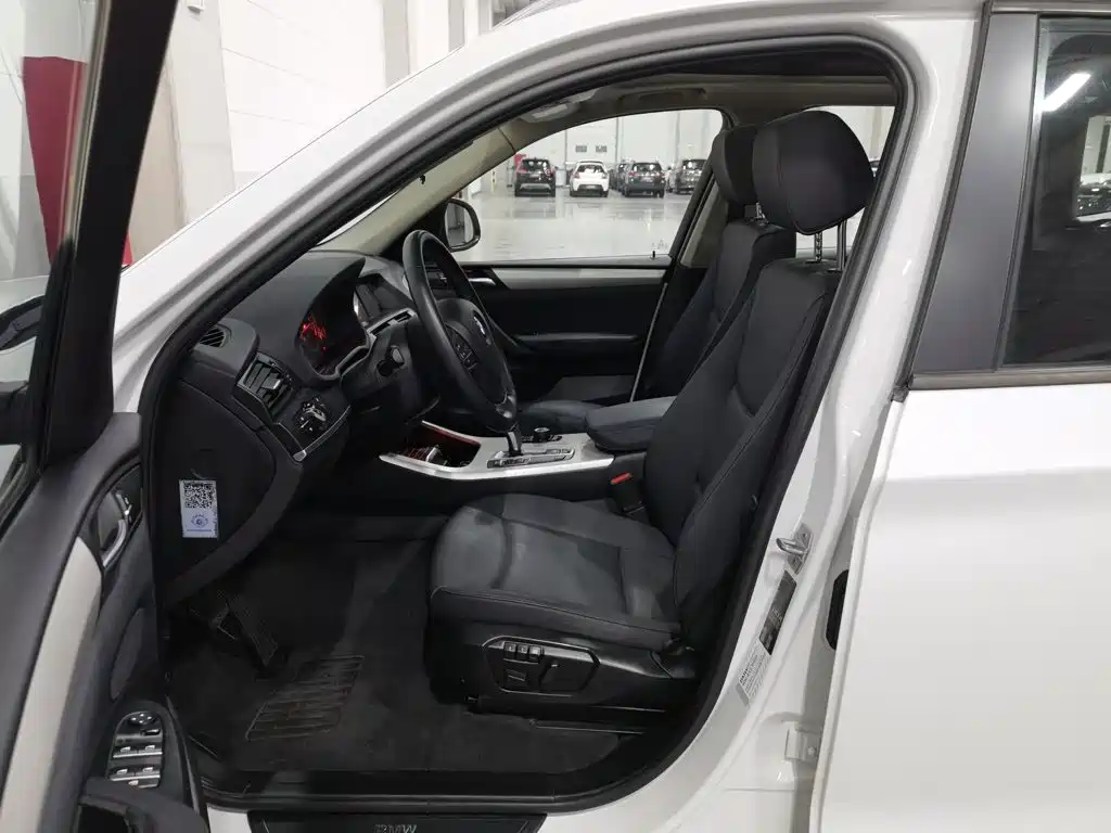 BMW X3 (Import) — миниатюра 10