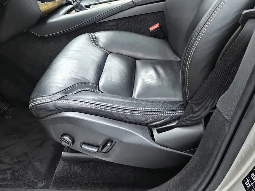 Volvo XC90 — миниатюра 20