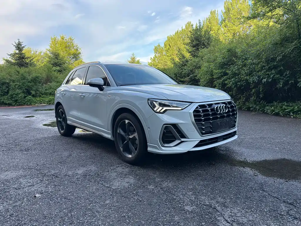 Audi Q3 2022 35 TFSI Fashion
