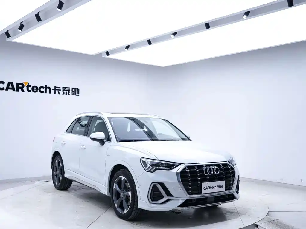 Audi Q3 — миниатюра 5