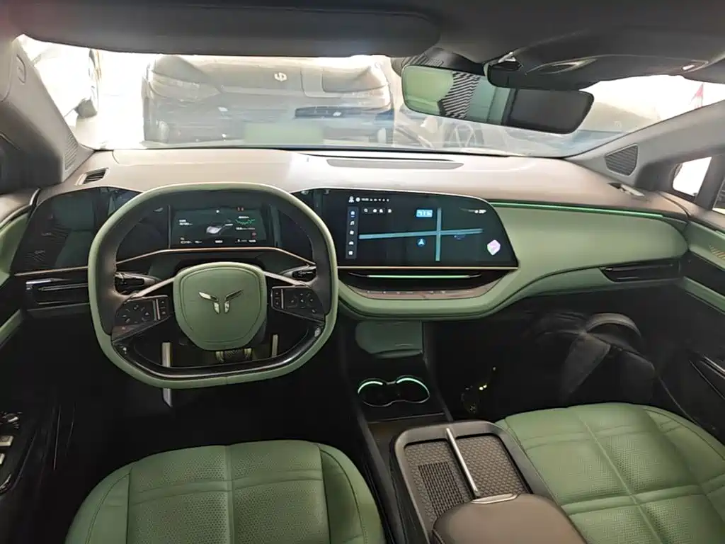 Hongqi Hongqi EH7 — миниатюра 10