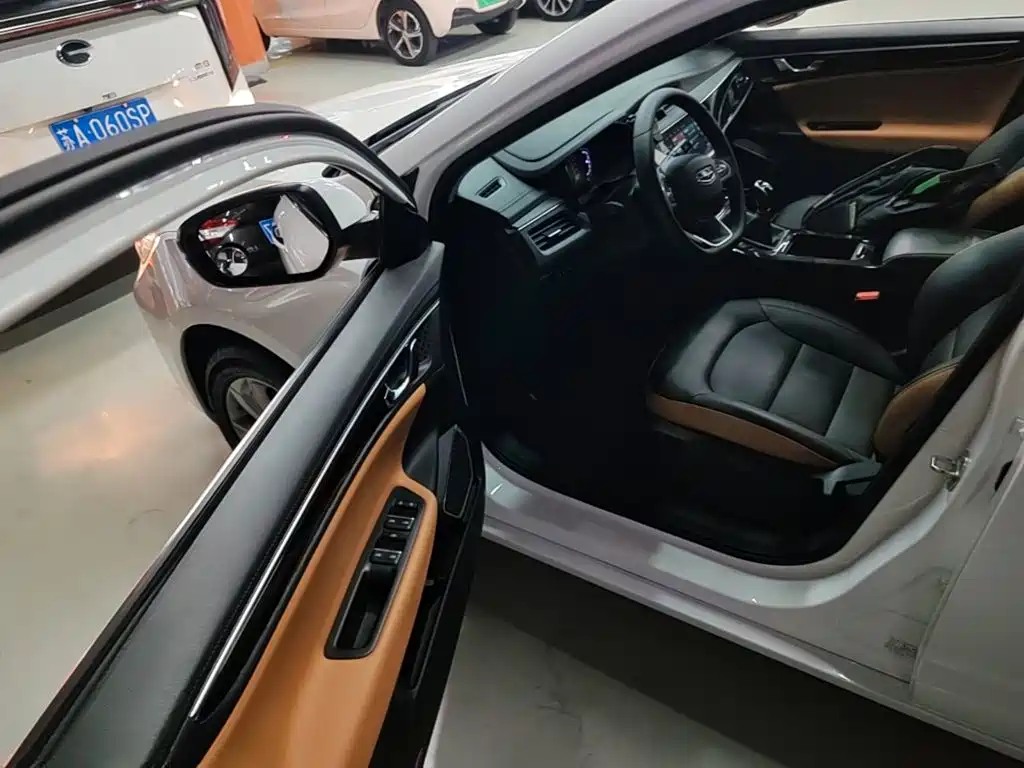 Geely Emgrand GL — миниатюра 16