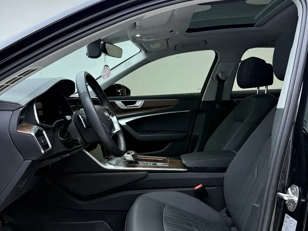 Audi A6 (Import) — миниатюра 5