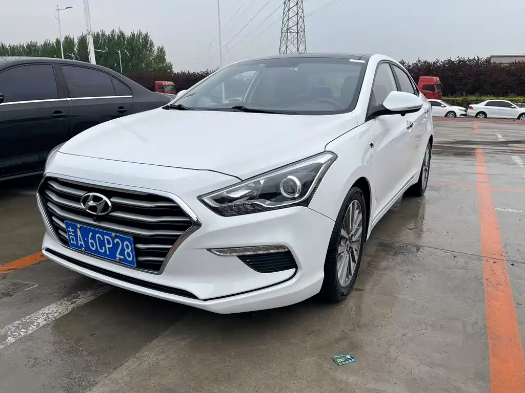 HYUNDAI NAME PICTURE