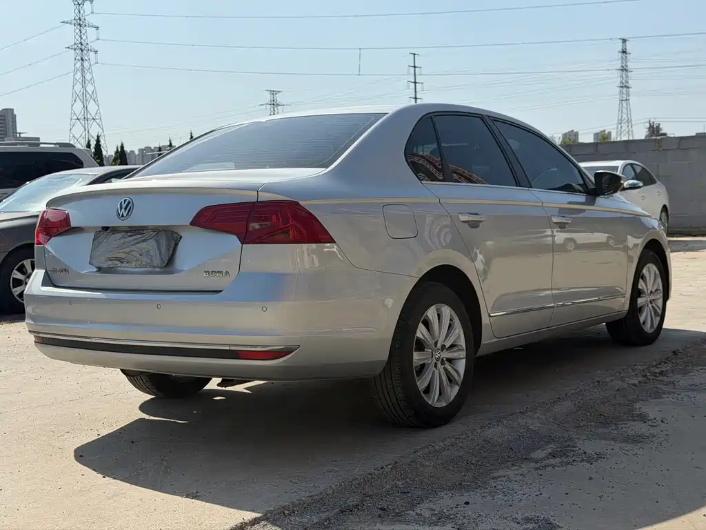 Volkswagen Bora — миниатюра 5