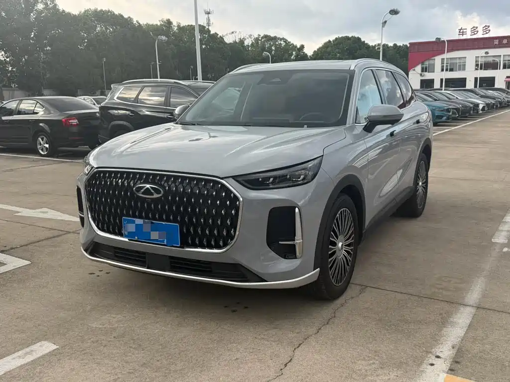 Chery Tiggo 8L
