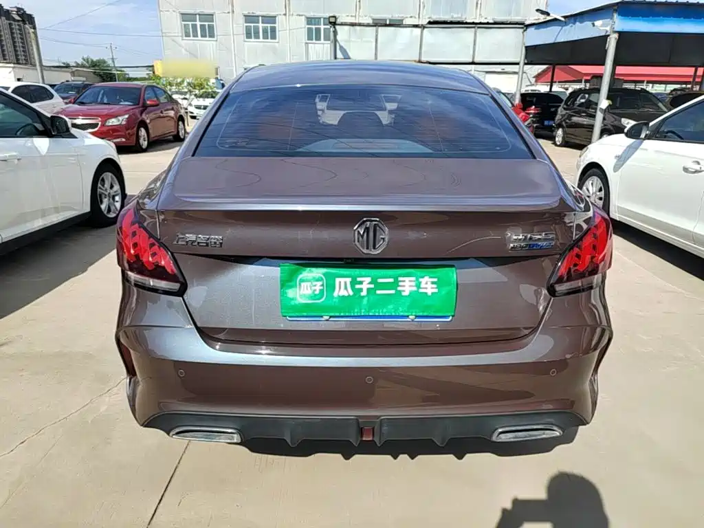 MG MG5 — миниатюра 6