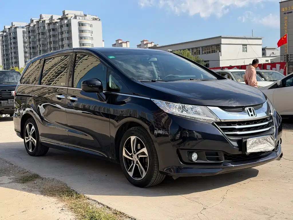 Honda Odyssey — миниатюра 6