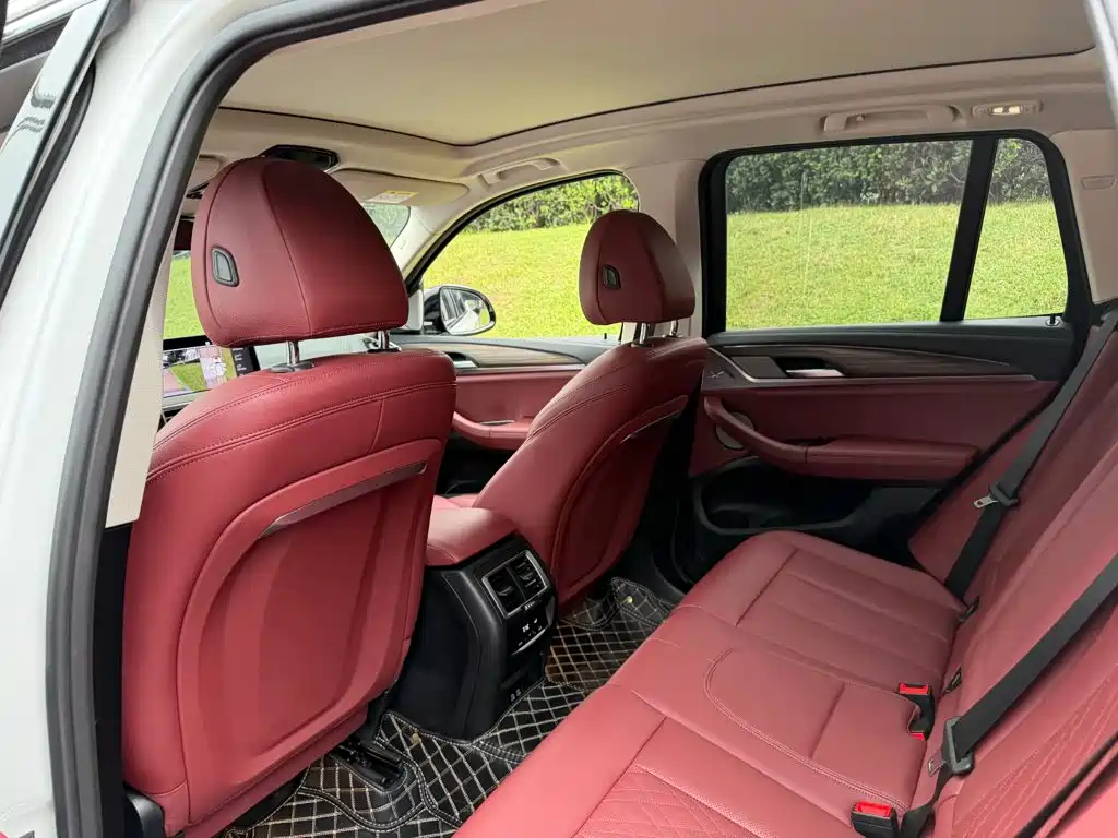 BMW X3 — миниатюра 11