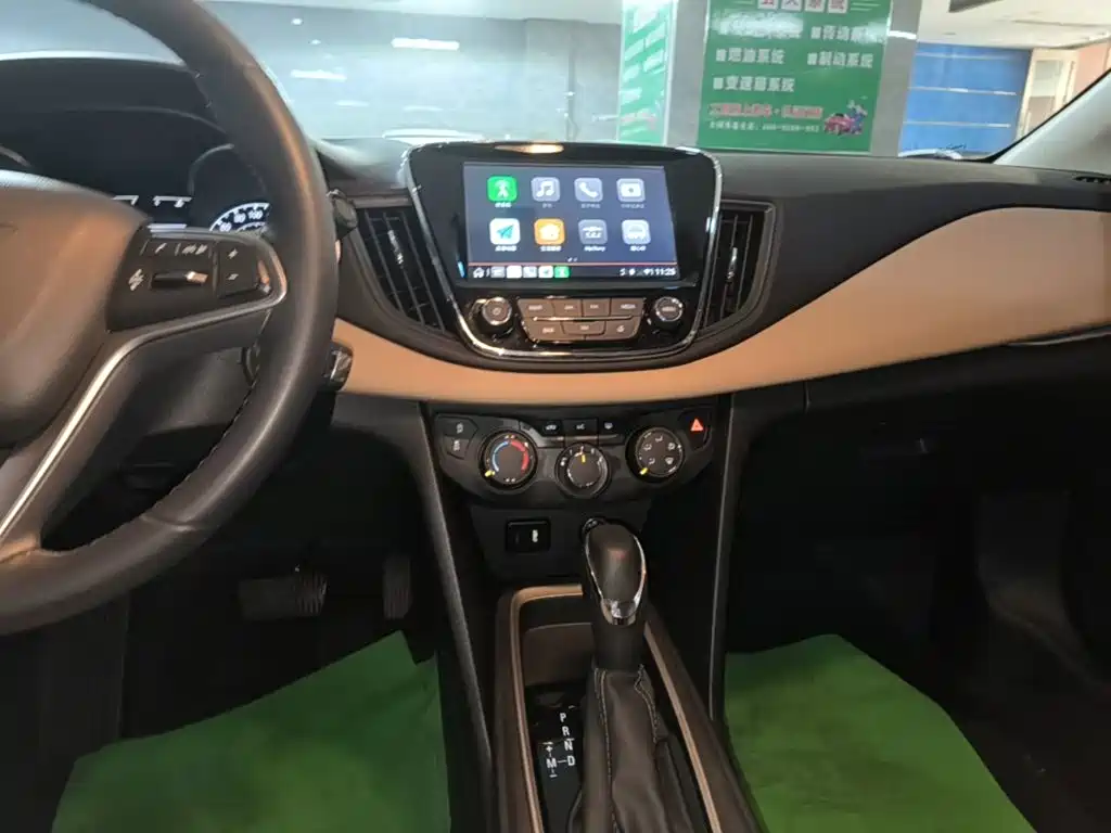 Chevrolet Monza — миниатюра 13