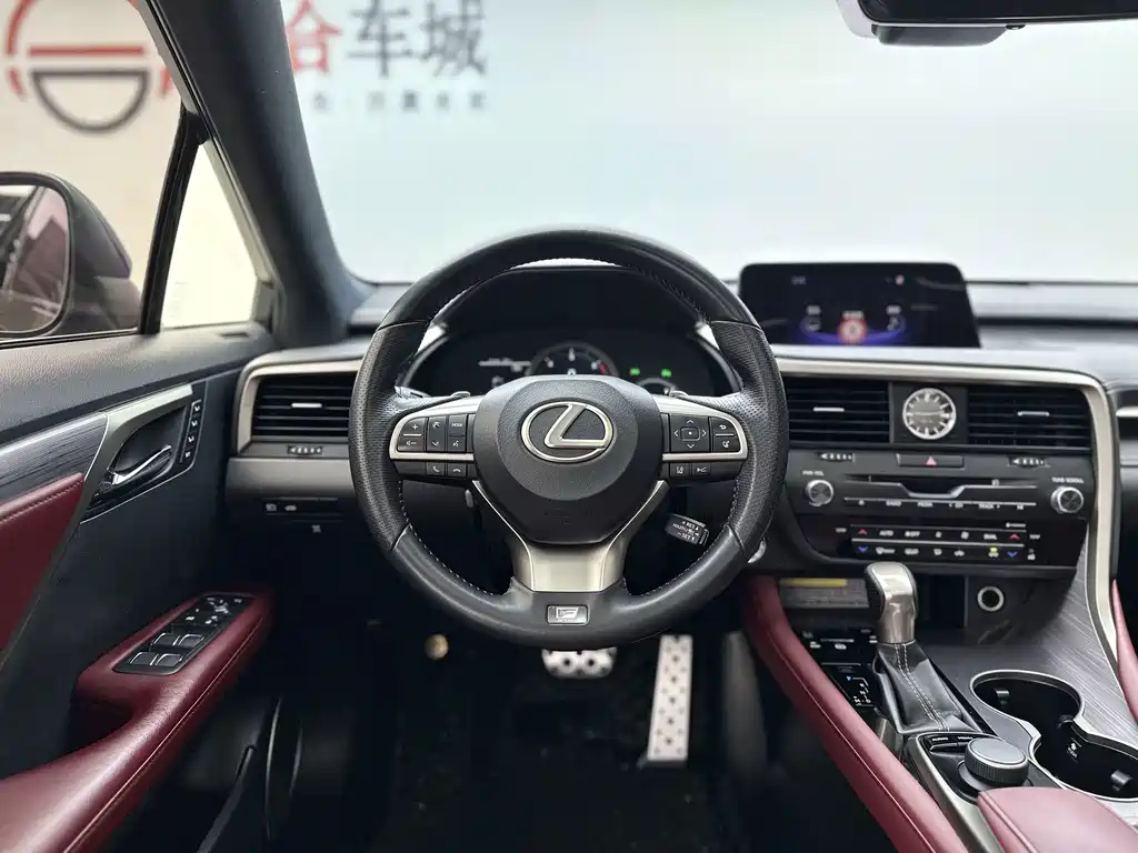 Lexus RX — миниатюра 13