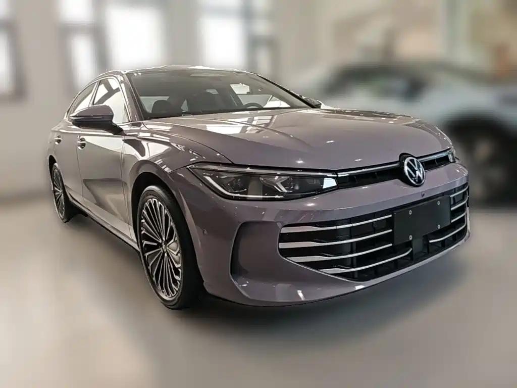 Volkswagen Passat 2025 Pro 380TSI