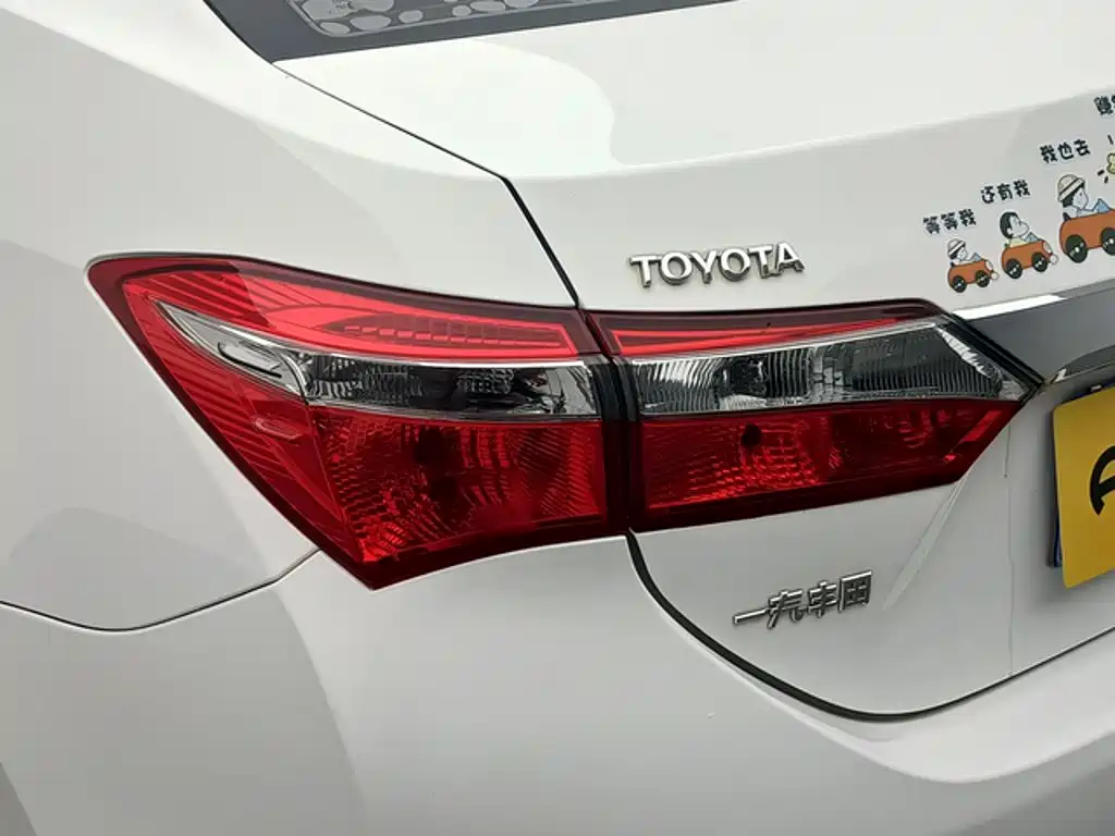 Toyota Corolla — миниатюра 15