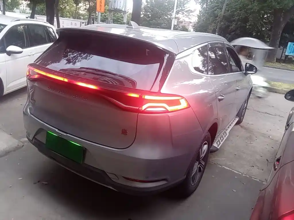 BYD Tang — миниатюра 7