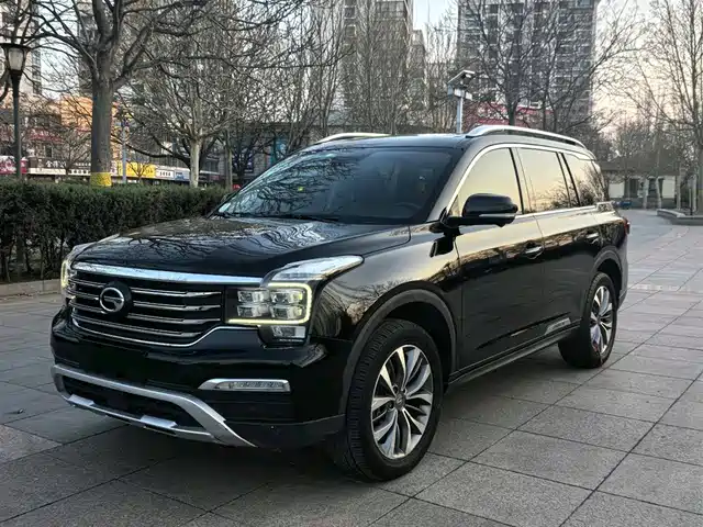 2017 GAC Trumpchi GS8