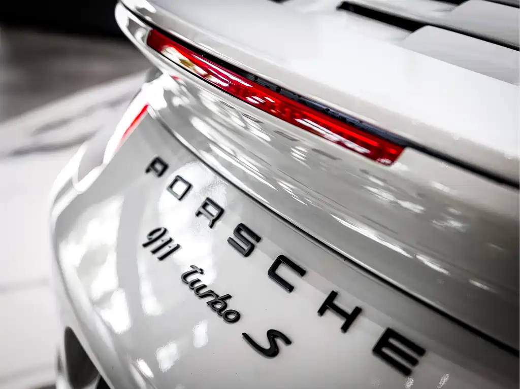 Porsche 911 2014 Turbo S 3.8T