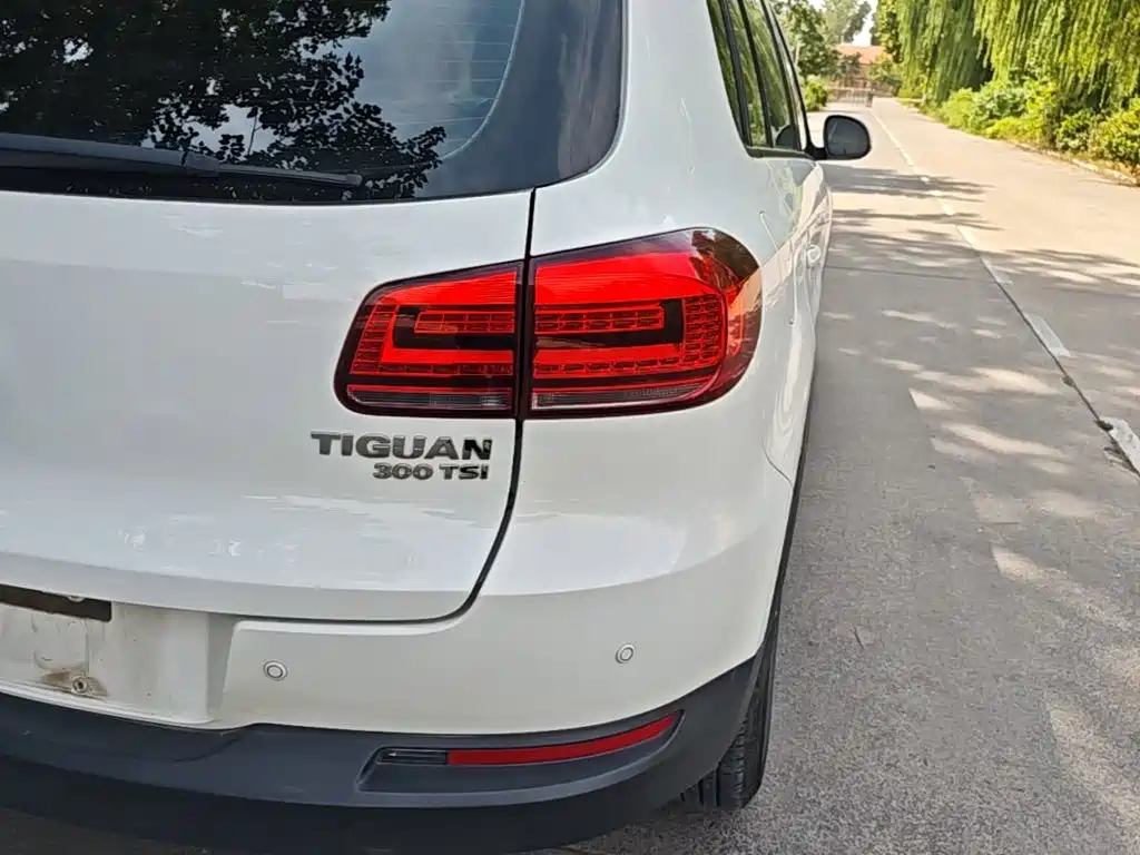 Volkswagen Tiguan — миниатюра 8