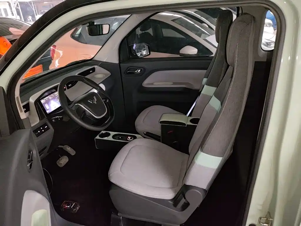 Wuling MINIEV — миниатюра 15