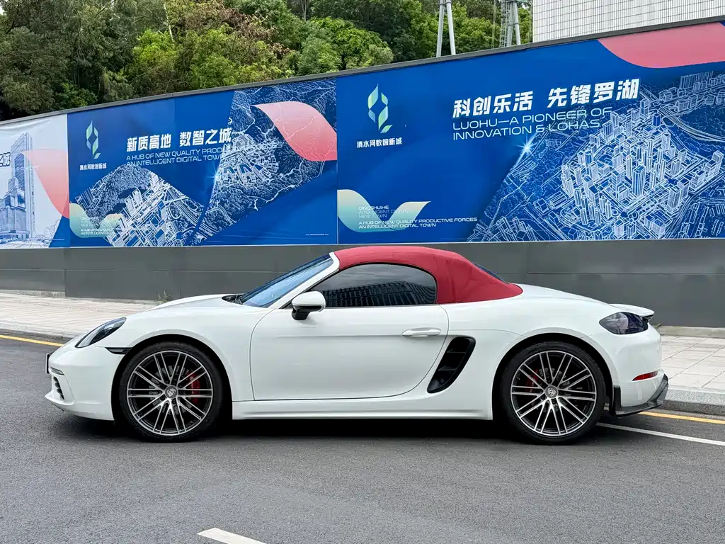 Porsche 718 2018 Boxster 2.0T