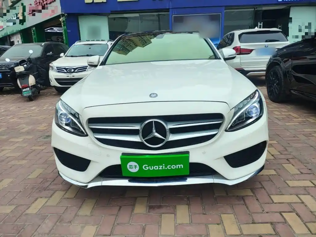 Mercedes-Benz C-Class — миниатюра 3