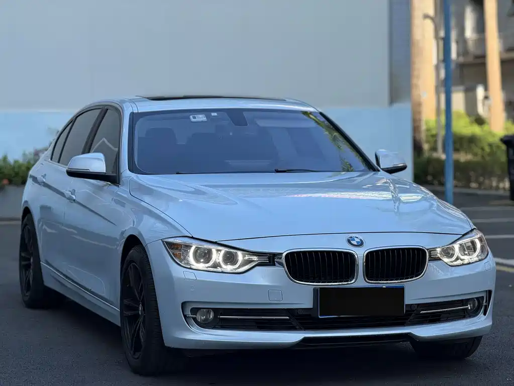 BMW 3 Series — миниатюра 3