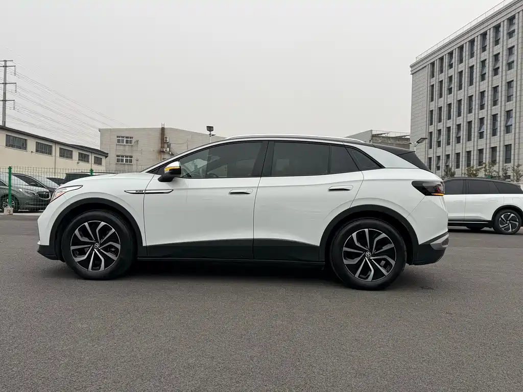 VOLKSWAGEN ID.4 X