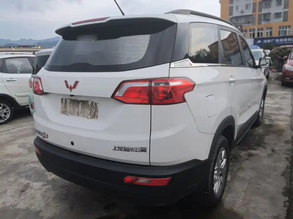 Wuling Hongguang S3 — миниатюра 7
