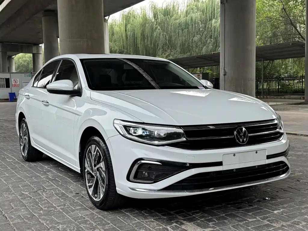 Volkswagen Bora — миниатюра 2