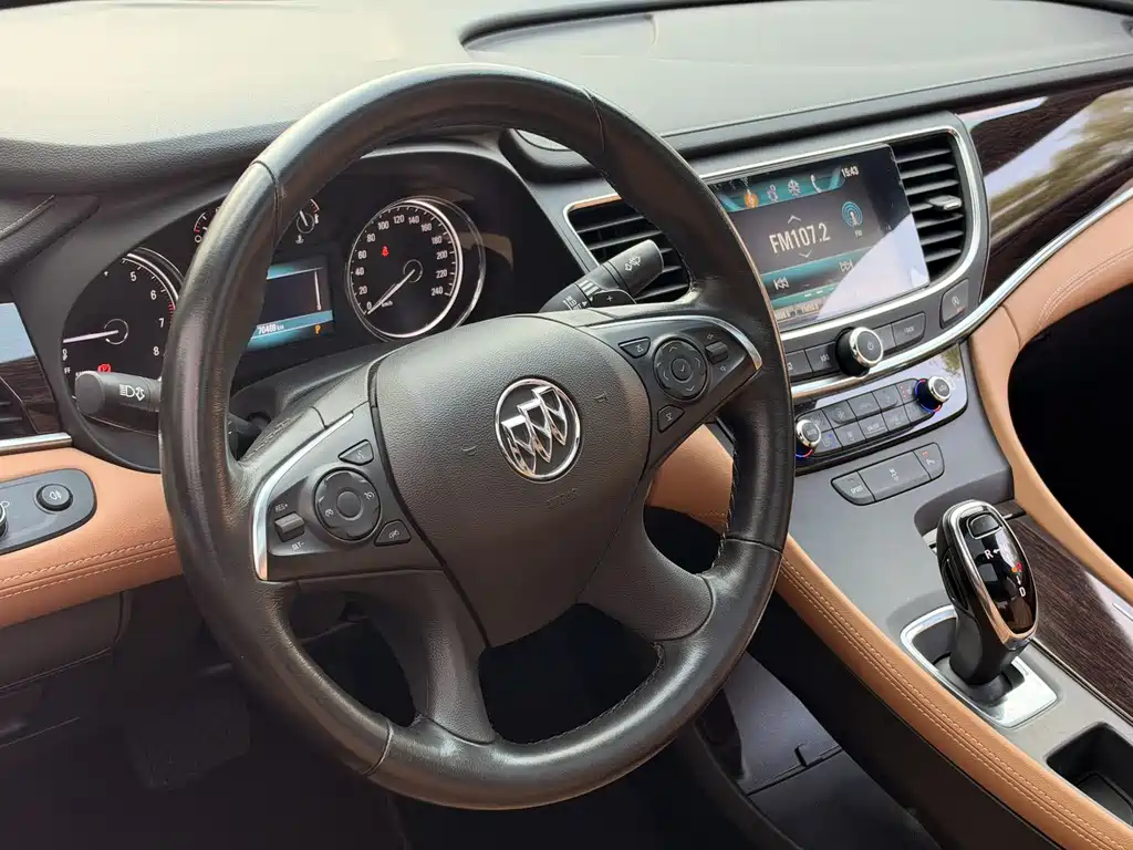 Buick LaCrosse — миниатюра 7