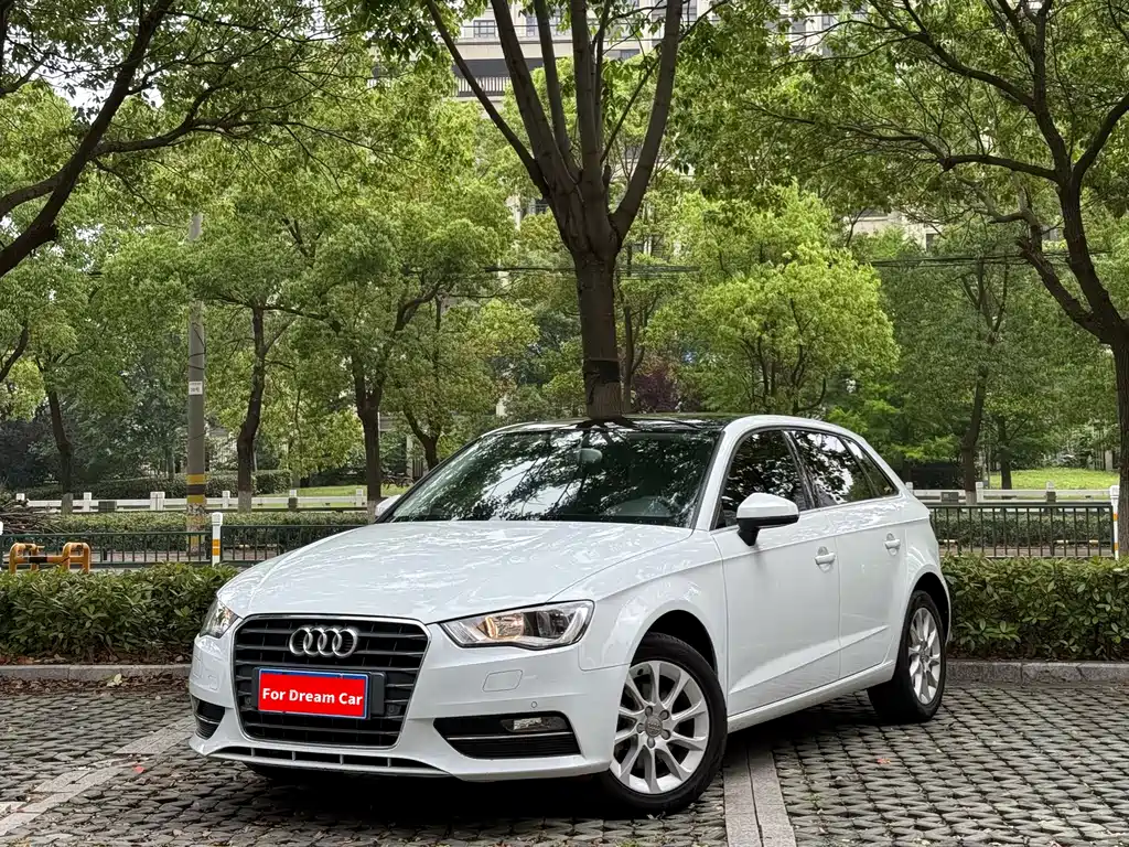Audi A3 2014 Sportback 35 TFSI Auto Fashion Type