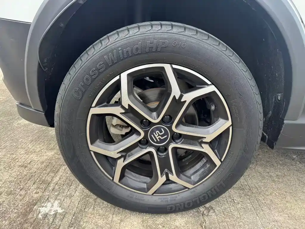 BYD Yuan Pro — миниатюра 14