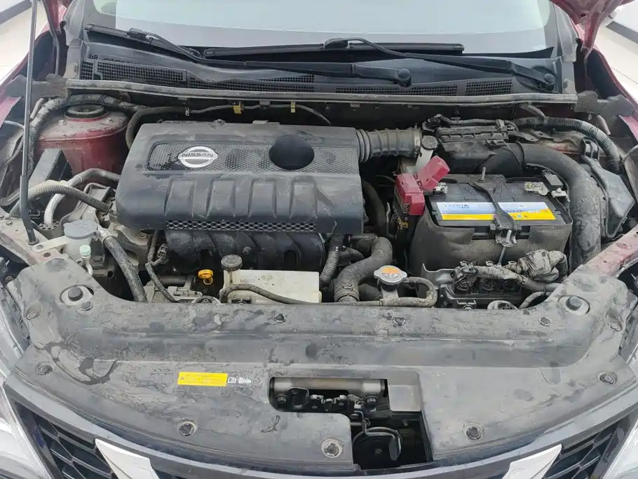 Nissan Tiida — миниатюра 10